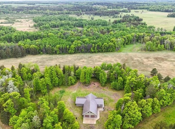 20470 220th Street, Verndale, MN 56481