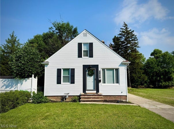 5163 Stanley Avenue, Maple Heights, OH 44137