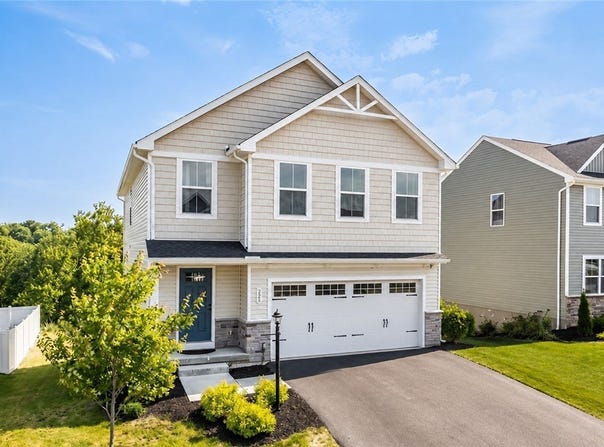309 Arden Dr, Lancaster Twp, PA 16037