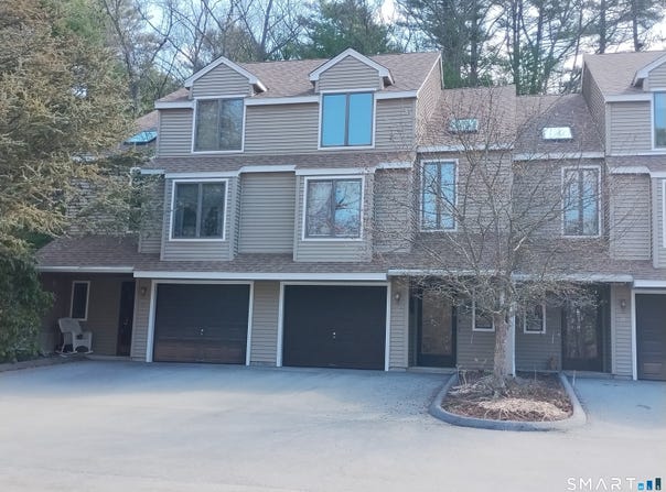 3 Westside Drive, Thompson, CT 06255