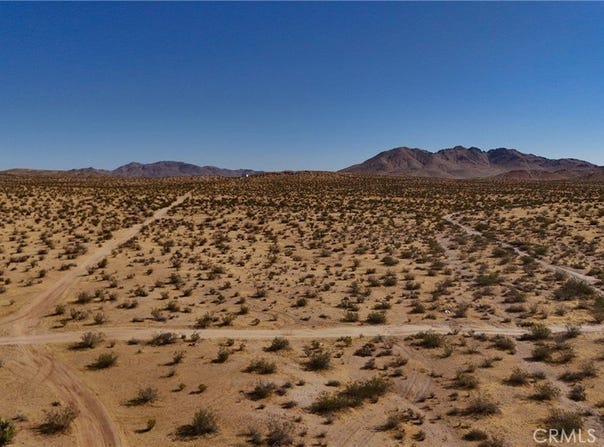 747 Langley Street, Apple Valley, CA 92307