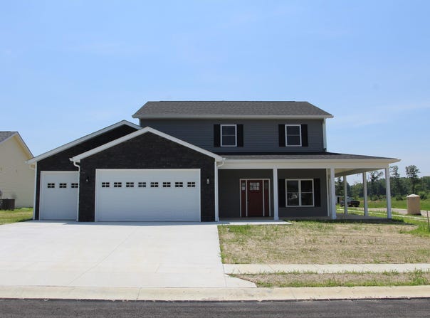 102 Pin Oak Road, Spencer, IN 47460
