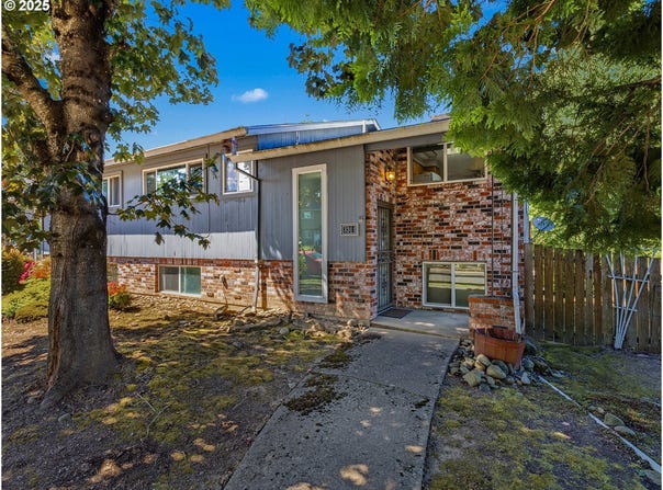 3311 SE 1ST ST, Gresham, OR 97080