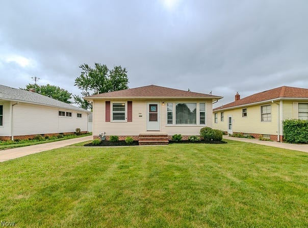 595 Dickerson Road, Willowick, OH 44095