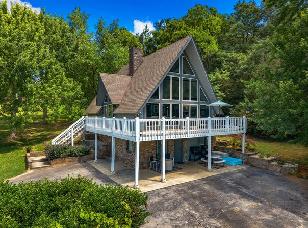 1116 Patterson Street, Dandridge, TN 37725