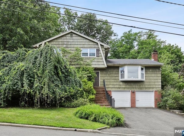 50 Rock Road, Englewood Cliffs, NJ 07632