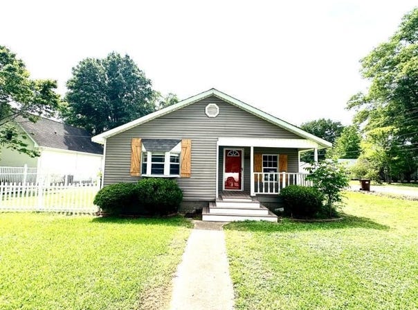 115 Myrtle Ave., Nettleton, MS 38858