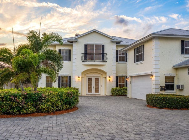 500 S Riverside Drive, Indialantic, FL 32903