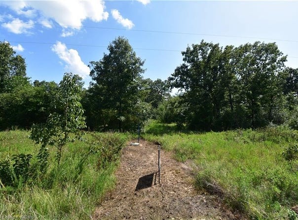 3900 Golden City  RD, Booneville, AR 72927