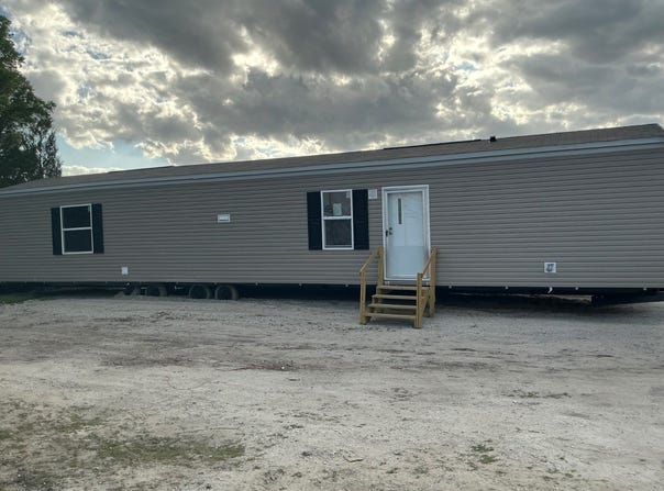 406 Queen Ct., Dillon, SC 29547