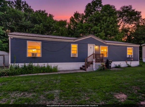 950 Lafayette Street, Plainwell, MI 49080