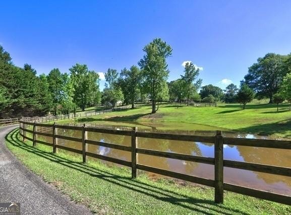 228 Indian Creek Road, Locust Grove, GA 30248