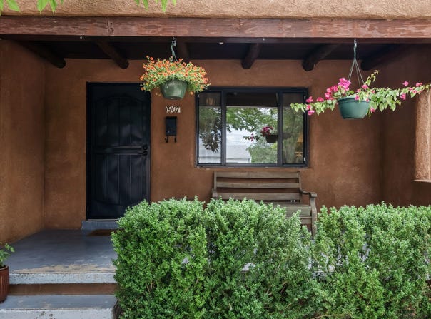 1907 Anderson PL SE, Albuquerque, NM 87108