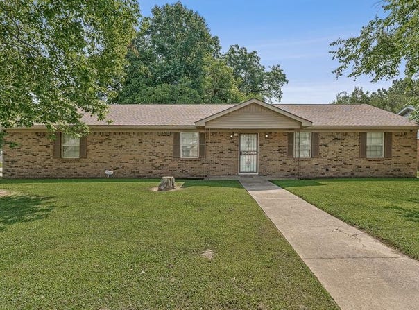 396 N HOLLYWOOD STREET, Blytheville, AR 72315
