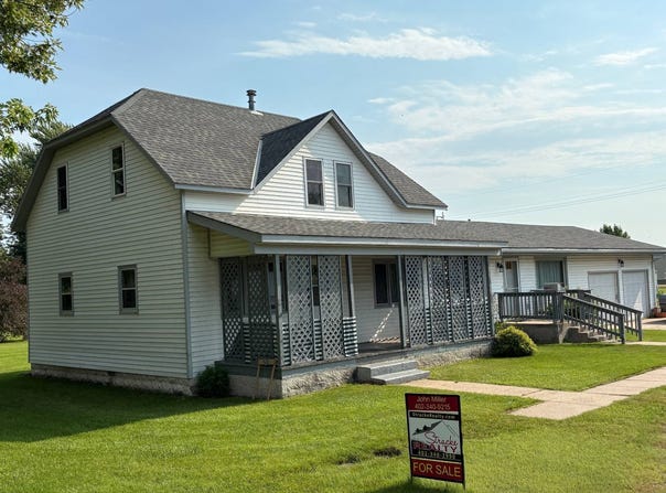 303 Custer Street, Clearwater, NE 68726