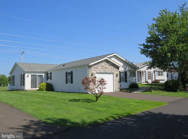 368 COUNTRYSIDE Circle, NEW HOPE, PA 18938