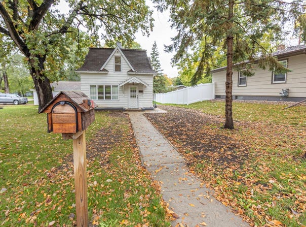 505 8th Avenue E, Alexandria, MN 56308