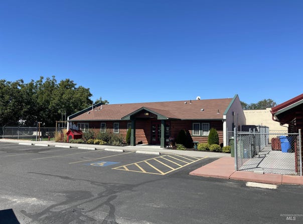 2514 SW 4th Ave, Ontario, OR 97914
