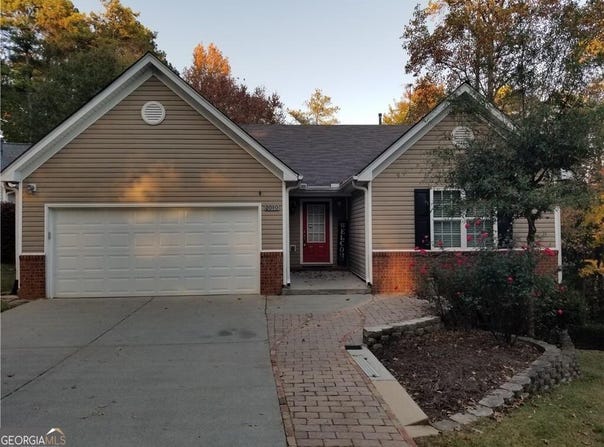 2010 Mina Lane, Buford, GA 30518
