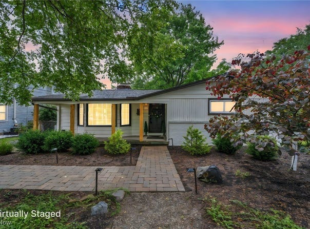 3221 Columbia Road, Westlake, OH 44145