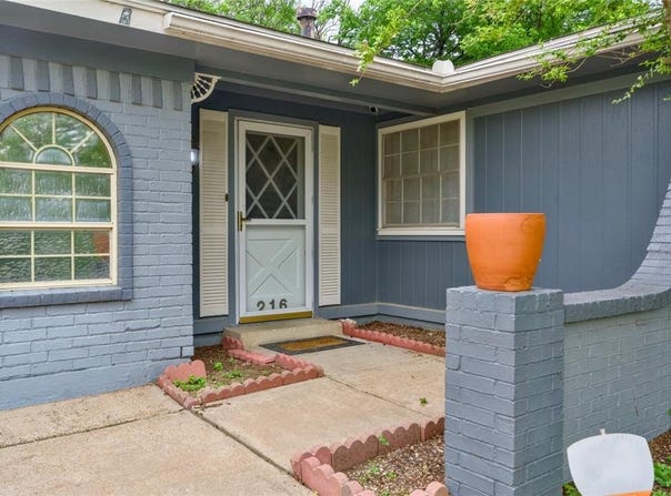 216 Rolling Hills Drive, Aledo, TX 76008
