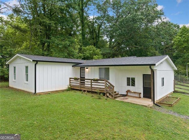 154 Fairview, Ball Ground, GA 30107