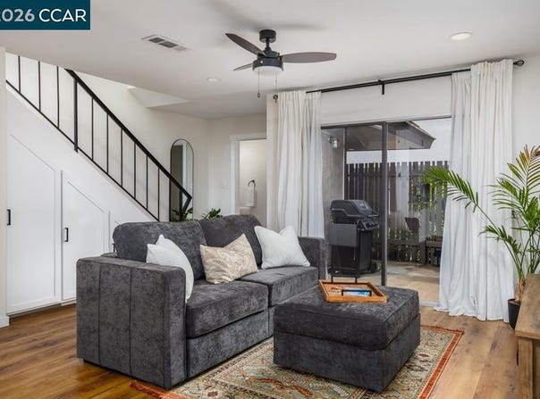5509 Roundtree Dr, Concord, CA 94521