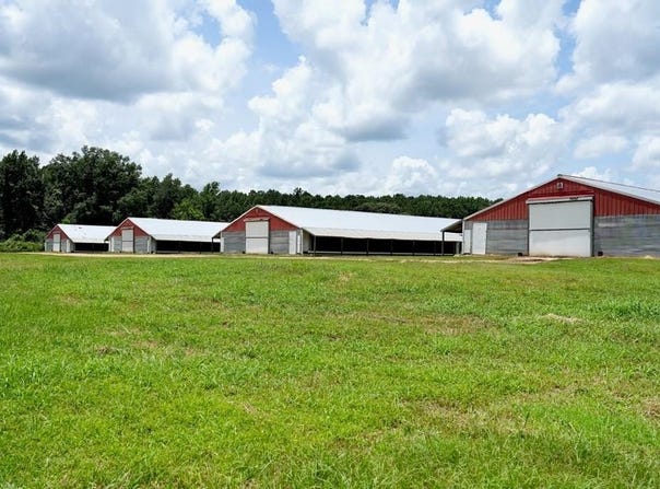 6594 Miller Rd, Smithdale, MS 39664