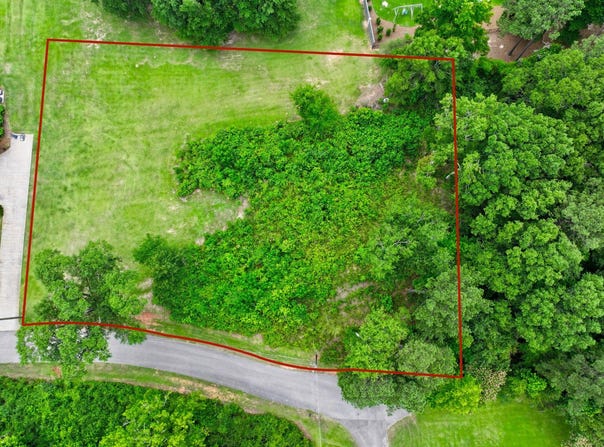 120 Shelton Ave, Grove Hill, AL 36451