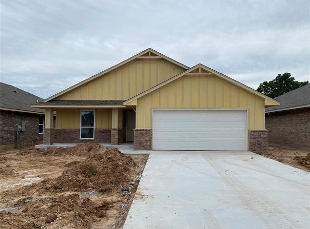 20648 Brush Creek Boulevard, Harrah, OK 73045