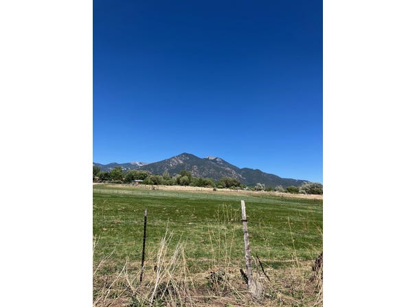1220 Don Bernabe Garcia, Taos, NM 87571-1111