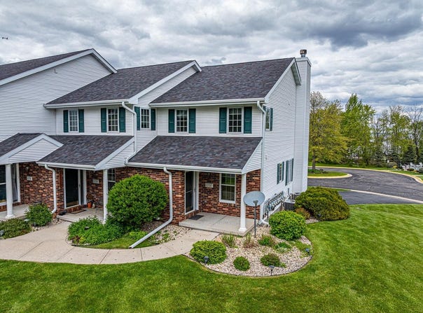 10721 N Bay Shore Lane, Milton, WI 53563