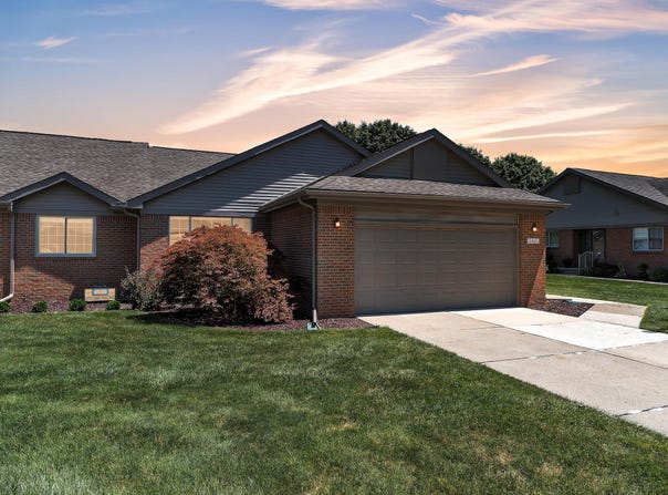 1865 Pebble Creek Drive, Canton, MI 48188