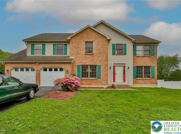 366 Winter Springs Road, Bushkill Twp, PA 18064