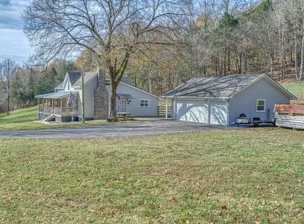390 Taylor Hollow Lane, GAINESBORO, TN 38562