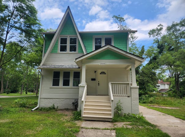 18446 Greydale Avenue, Detroit, MI 48219