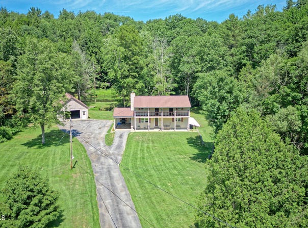 23 Chapman Street, Corinth, NY 12822