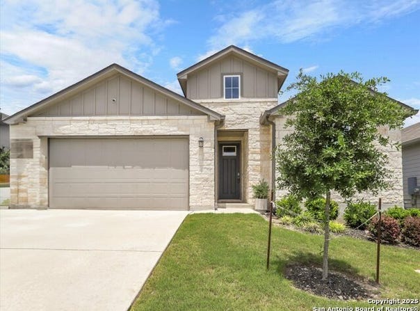 7105 WALKERS LOOP, San Antonio, TX 78233