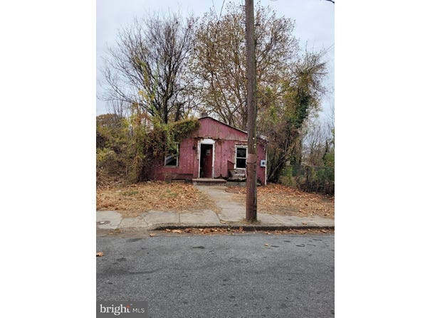 34 CUMBERLAND AVENUE, PENNS GROVE, NJ 08069