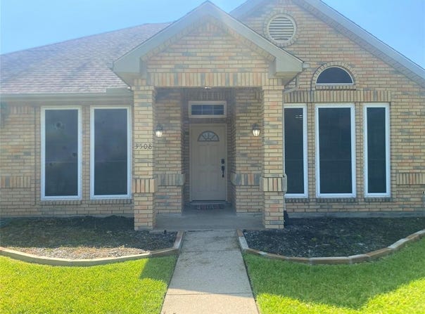 3508 Lily Lane, Rowlett, TX 75089
