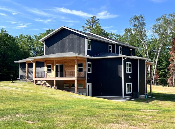 1688 ANTHONY DR, Eagle River, WI 54521
