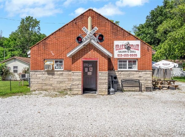5237 Kaskaskia Road, Waterloo, IL 62298