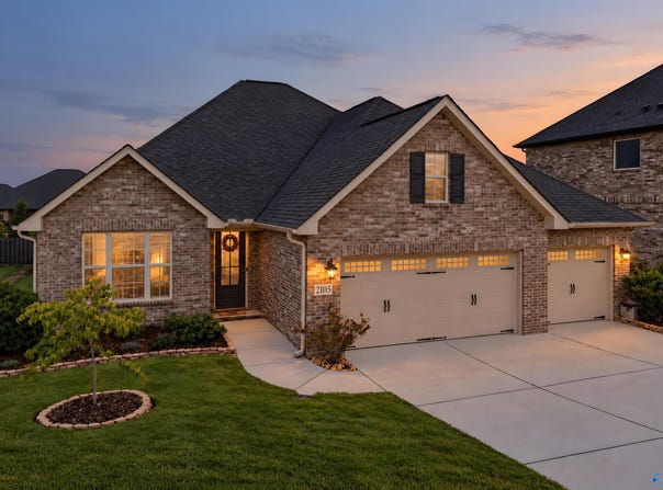 2105 S Meadows Drive, Huntsville, AL 35802