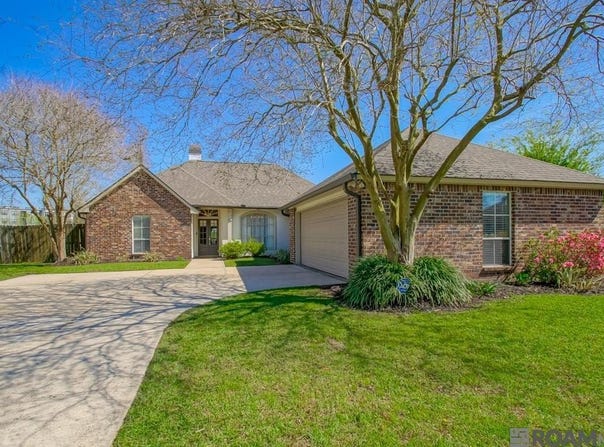 10743 Hilltree Dr, Baton Rouge, LA 70810