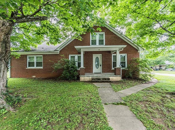 124 E Center Street, Munfordville, KY 42765