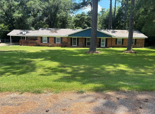 103 Brookwood Drive, Selma, AL 36701