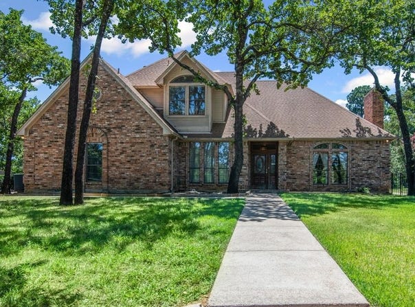2941 Crestline Drive, Grapevine, TX 76051