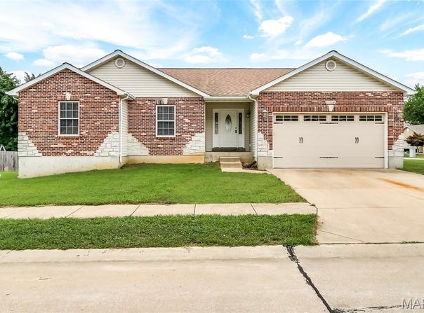 10403 Micah Lane, Hillsboro, MO 63050