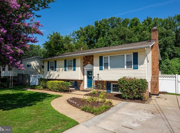 8701 LAGRANGE Street, LORTON, VA 22079