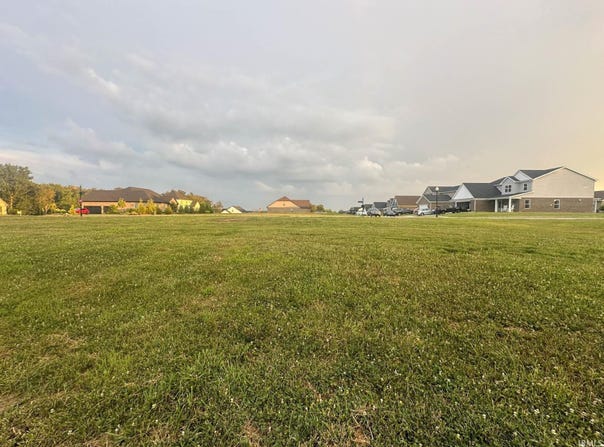 19316 Saffron Hill Court, Evansville, IN 47725